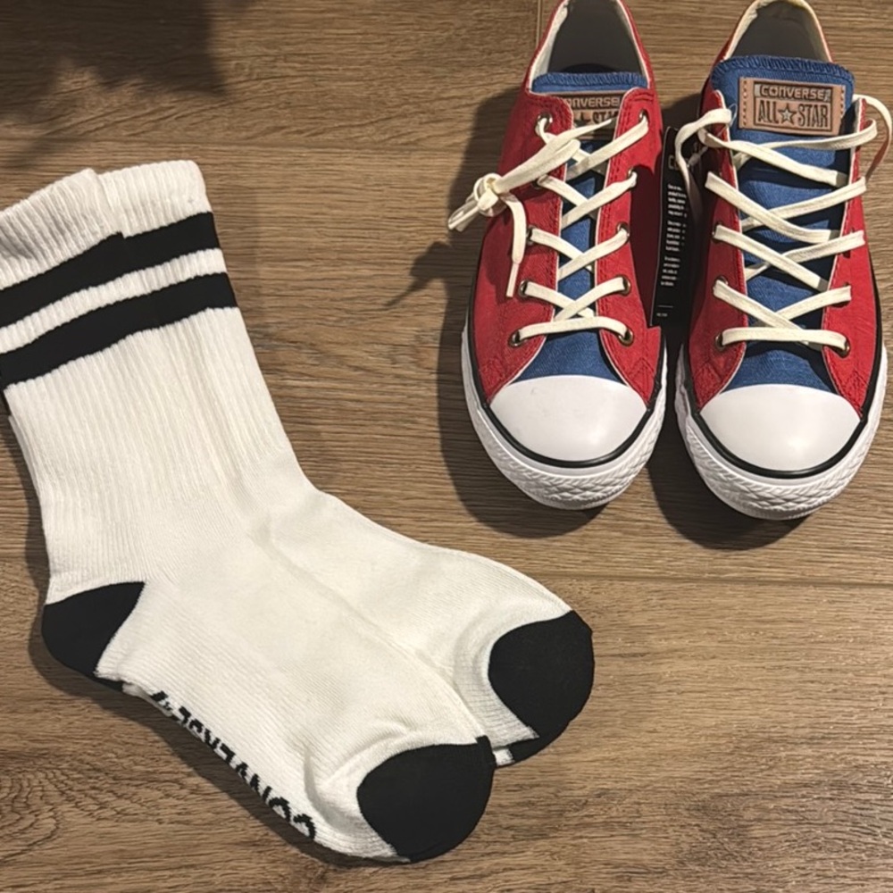 Converse All ⭐️ Star Junior Red and Blue Chucks with Two Pairs of Socks NEW